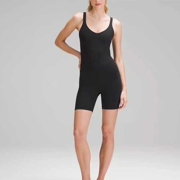 Lululemon Align Bodysuit 6” NWOT Sz 2- Black - Picture 1 of 3